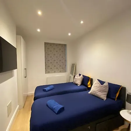 Apartamento Elegant 2 Bed Flat In Chiswick Londres Exterior foto